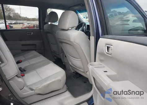 2013 Honda Pilot Lx z USA, uszkodzony, nr VIN 5FNYF4H21DB076428